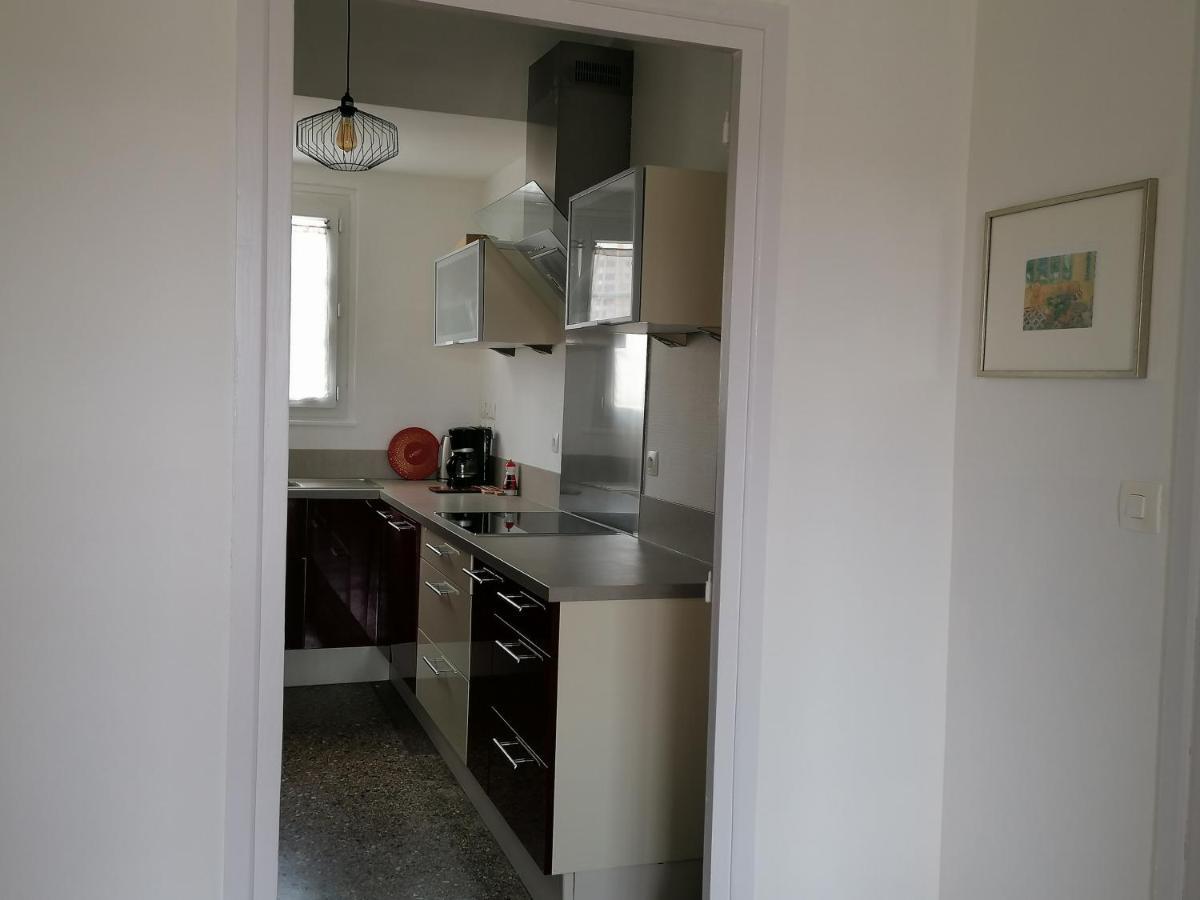 Appartement 85 m2 centre-ville entièrement rénové Le Creusot Extérieur photo